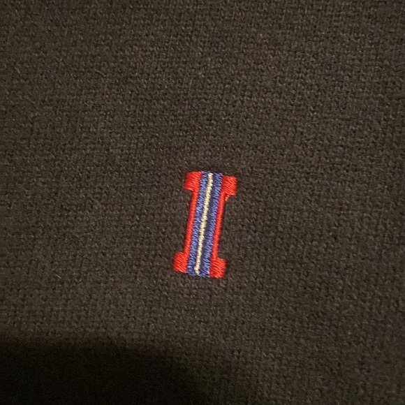 IZOD brand Size 2XL Black Mens Sweatshirt - Picture 2 of 12